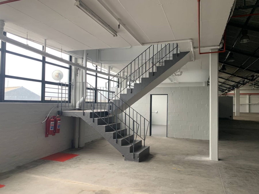 To Let Commercial Property for Rent in Paarden Eiland Western Cape